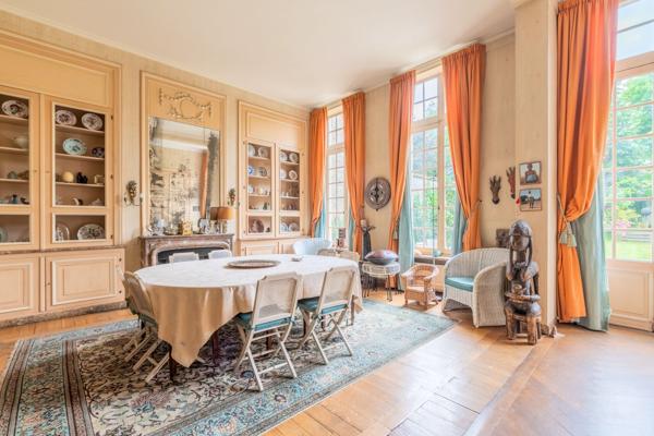 Vente Hôtel particulier Lille 16 Pièces 610 m²