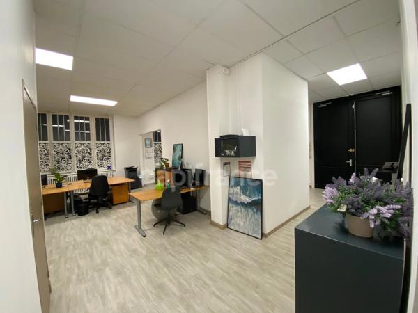 Local/bureau à louer ROUBAIX (59) Quartier:gare, centre-ville 114,85m2 , 2 parkings, zone franche.