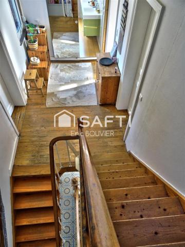 Charmante maison bourgeoise semi-individuelle de 199m²