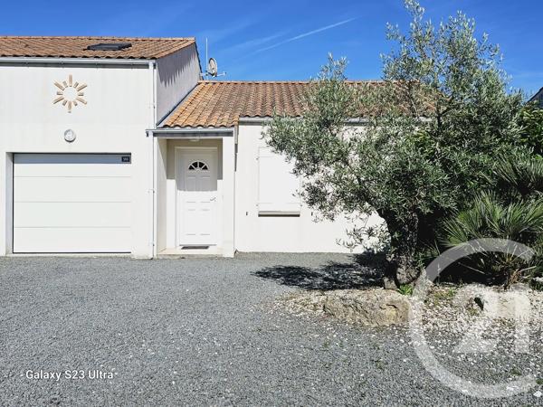 Maison à vendre  4 pièces - 74,44 m 2   LE FENOUILLER  - 85