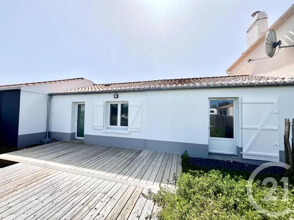 Maison à vendre  4 pièces - 74,44 m 2   LE FENOUILLER  - 85