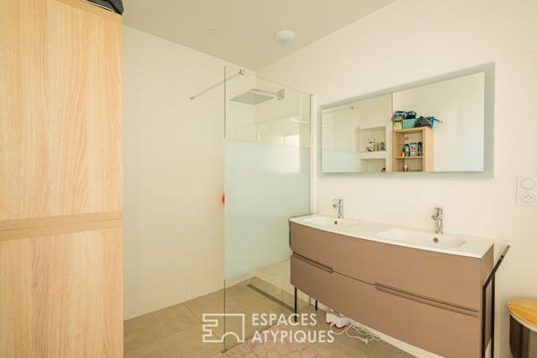 Élégante villa contemporaine en coeur de ville