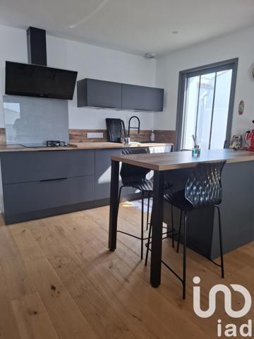 Maison à vendre 4 pièces 85 m² Le Bois-Plage-en-Ré