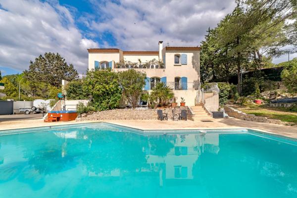 Vente Maison de luxe Montpellier 6 Pièces 230 m²