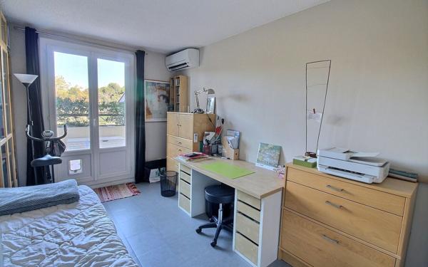 Appartement à vendre    4 pièces • 86,80 m2 Marseille 13