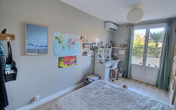 Appartement à vendre    4 pièces • 86,80 m2 Marseille 13