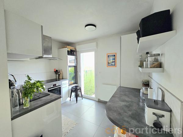 Vente
                Appartement99,32 m² - 4 Pièces -
                    TOURS (37000)