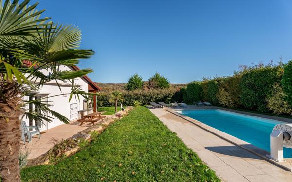 Maison à vendre    5 pièces • 122,97 m2 Lozanne