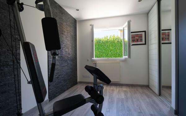 Maison à vendre    5 pièces • 122,97 m2 Lozanne
