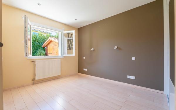 Maison à vendre    5 pièces • 122,97 m2 Lozanne