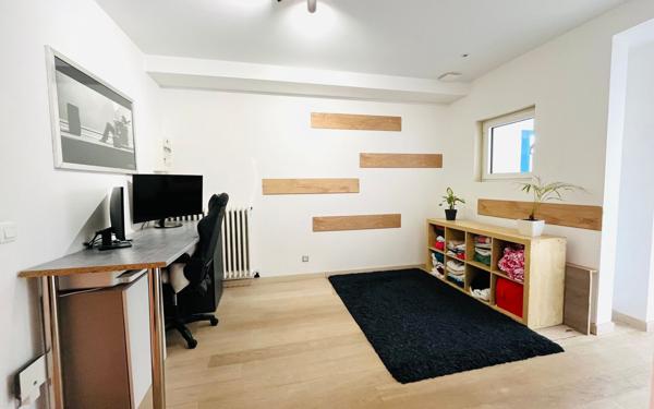 Appartement à vendre    5 pièces • 117,97 m2 Écully