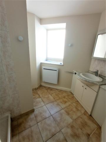 LOCATION STUDIO CENTRE VILLE MONTLUCON Montlucon