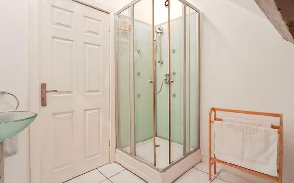 Maison à vendre    5 pièces • 165 m2 Rougé