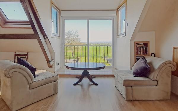 Maison à vendre    5 pièces • 165 m2 Rougé