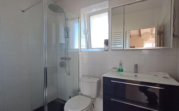 Maison à vendre    5 pièces • 165 m2 Rougé