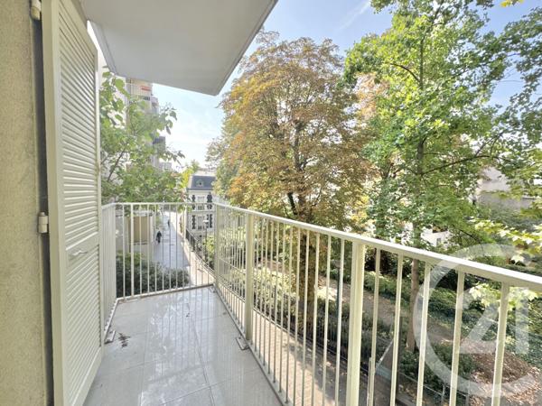 Appartement F3 à vendre  3 pièces - 67,95 m2 PANTIN - 93