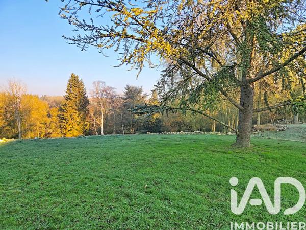 Maison à vendre 8 pièces 215 m² Courgent