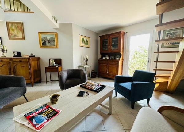 Maison à vendre    6 pièces •  Milhaud