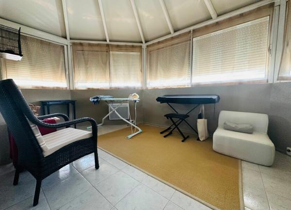 Maison à vendre    6 pièces •  Milhaud