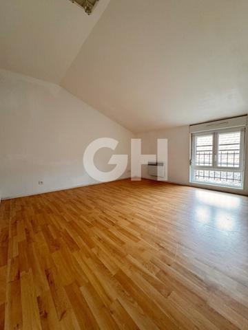 Appartement 3 pièces avec PLACE DE PARKING