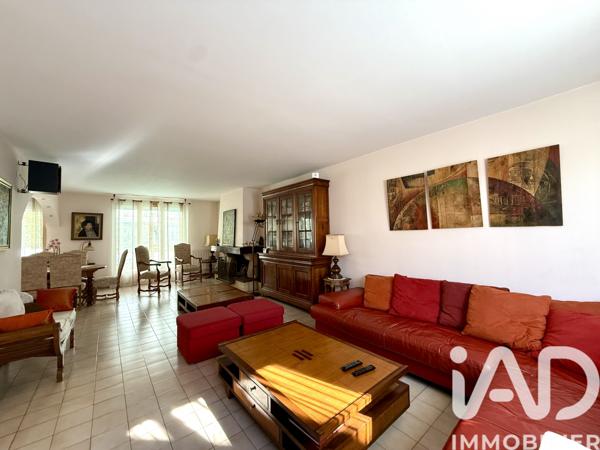Maison à vendre 8 pièces 209 m² La Queue-en-Brie