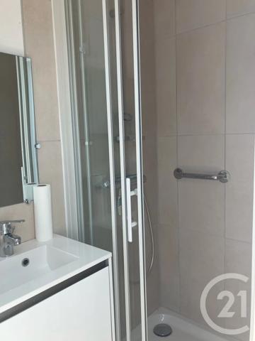 Maison à vendre  5 pièces - 198 m 2   ABBEVILLE  - 80