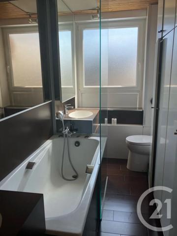 Maison à vendre  5 pièces - 198 m 2   ABBEVILLE  - 80