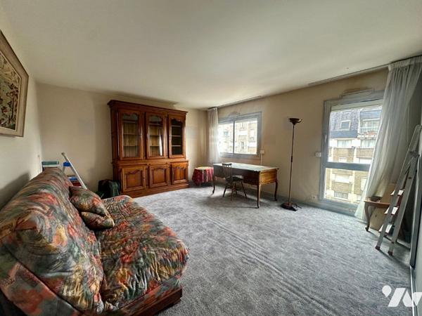 NOUVEAUTE - Centre ville / place Sainte Anne /  Hôtel Dieu