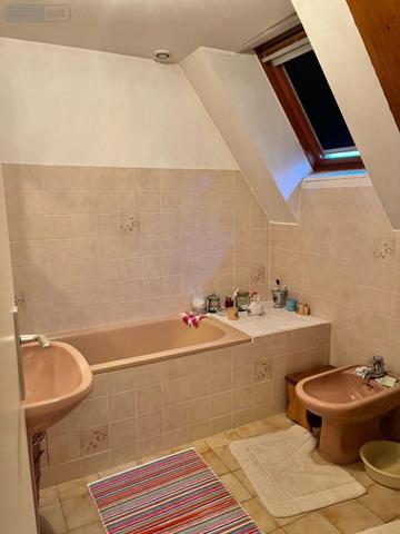 Maison à vendre à La Guierche dans la Sarthe (72380), ref : 13827/652