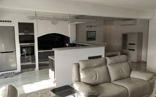 Appartement à louer    4 pièces •  Cagnes-sur-Mer