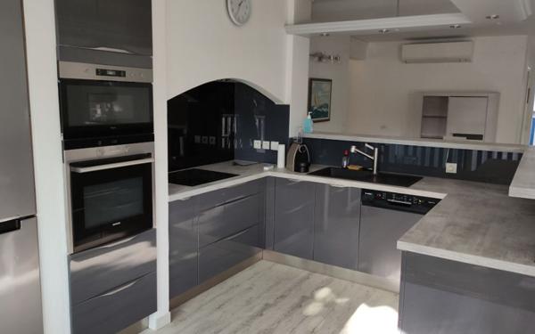 Appartement à louer    4 pièces •  Cagnes-sur-Mer