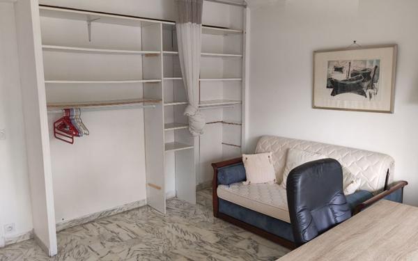 Appartement à louer    4 pièces •  Cagnes-sur-Mer