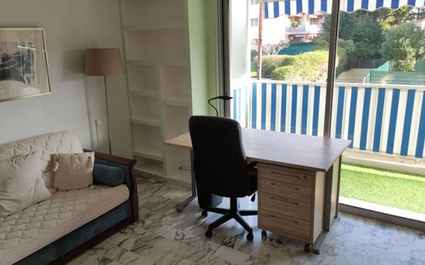 Appartement à louer    4 pièces •  Cagnes-sur-Mer