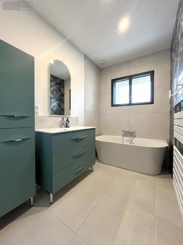 Maison à vendre à Cormontreuil dans la Marne (51350), ref : 51067-208