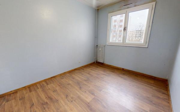 Appartement à vendre    3 pièces • 67 m2 Vaulx-en-Velin