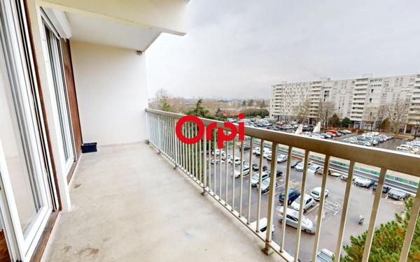 Appartement à vendre    3 pièces • 67 m2 Vaulx-en-Velin