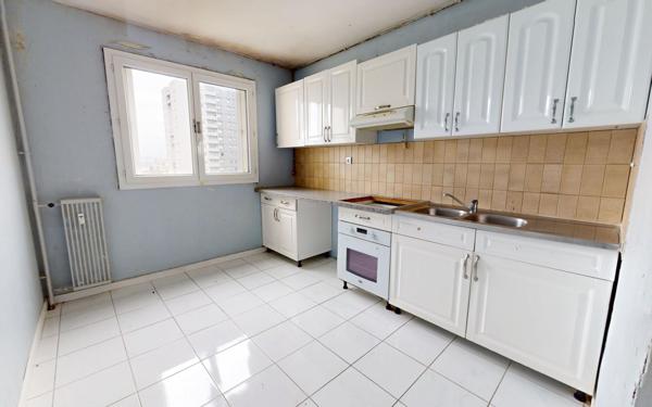 Appartement à vendre    3 pièces • 67 m2 Vaulx-en-Velin