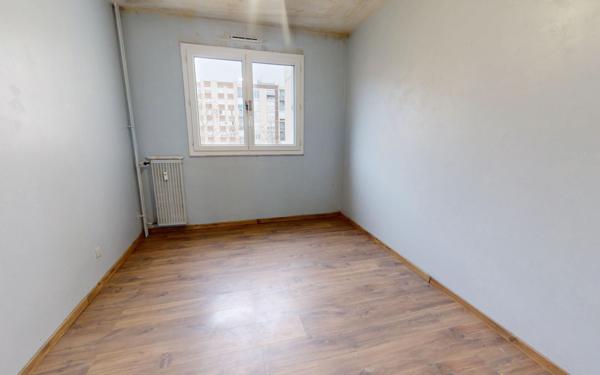 Appartement à vendre    3 pièces • 67 m2 Vaulx-en-Velin