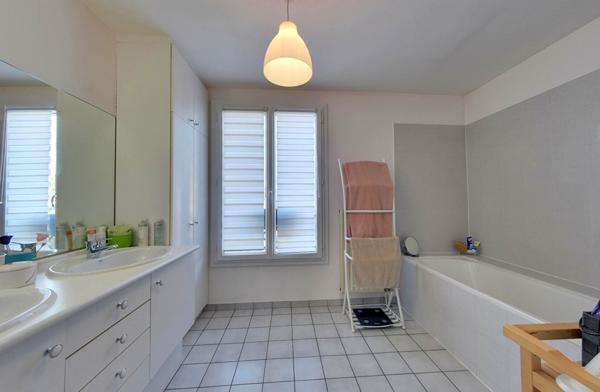 Maison Familiale Kaufman 8 pièces - 215 m2 DPE C