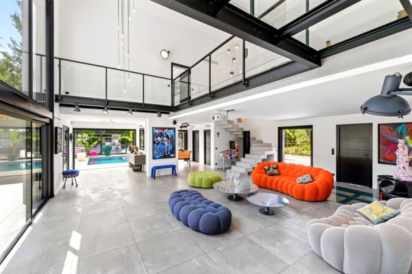 Vente Maison de luxe Marseille 12 6 Pièces 350 m²