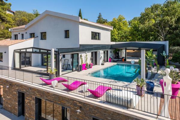 Vente Maison de luxe Marseille 12 6 Pièces 350 m²