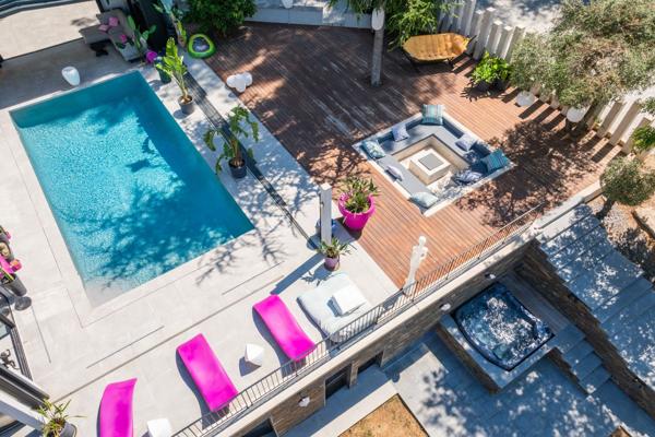 Vente Maison de luxe Marseille 12 6 Pièces 350 m²