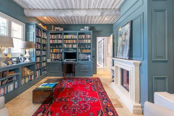 Vente Villa de luxe Tourrettes 8 Pièces 327 m²