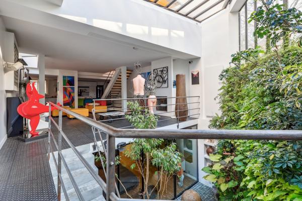 Vente Maison de luxe Paris 18 6 Pièces 177 m²