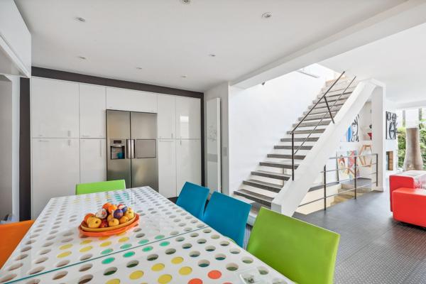 Vente Maison de luxe Paris 18 6 Pièces 177 m²