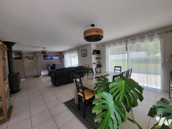 Quartier calme – Maison récente avec vie de plain-pied