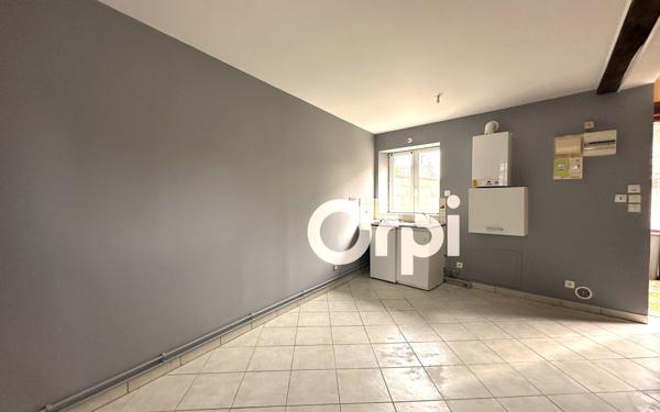 Maison à louer    2 pièces •  Vauxbuin