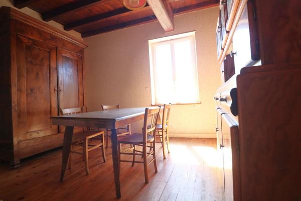 Corps de ferme sur 20 000 m² de terrain