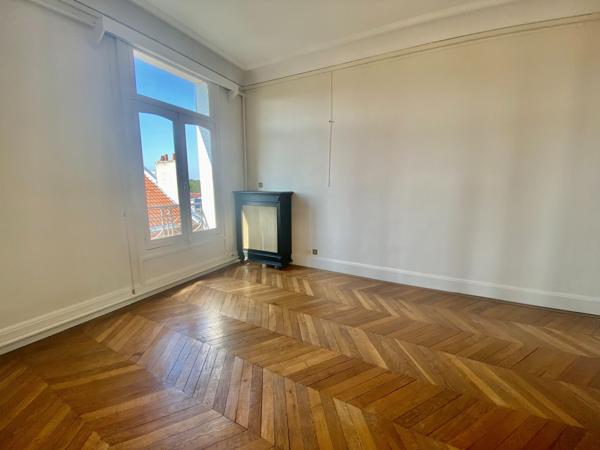 Vente Appartement de luxe La Madeleine 7 Pièces 225 m²