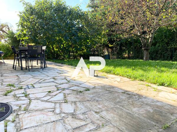 Maison Soisy Sous Montmorency 7 pièce(s) 184 m2 €825 000 ** - Référence 994